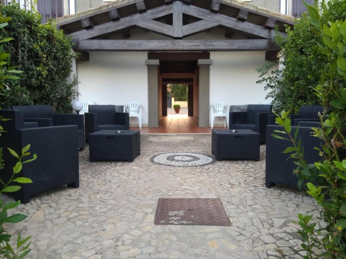 Villa Raffaello Porto San Paolo  Ngoại thất bức ảnh