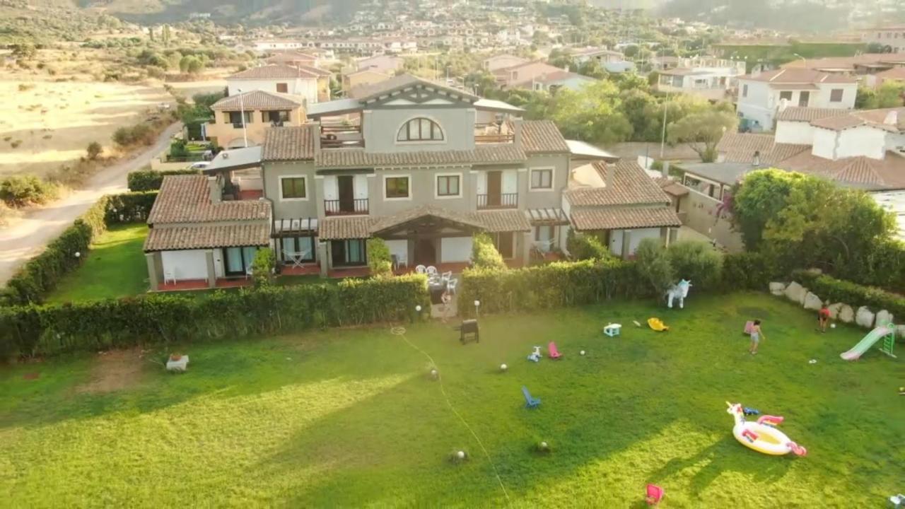Villa Raffaello Porto San Paolo  Ngoại thất bức ảnh