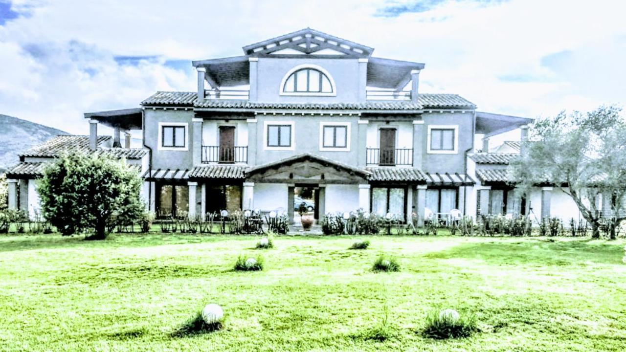 Villa Raffaello Porto San Paolo  Ngoại thất bức ảnh