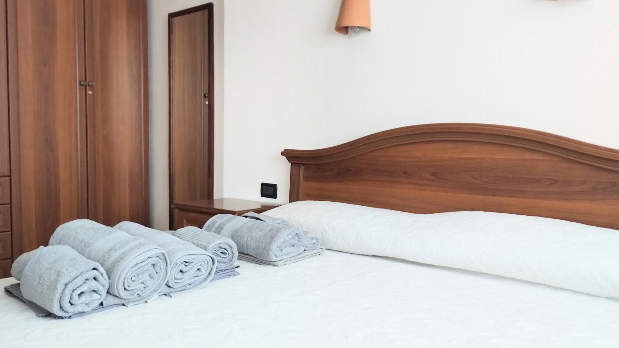 Villa Raffaello Porto San Paolo  Ngoại thất bức ảnh